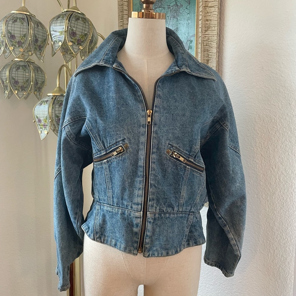 Awesome Vintage 80’s Denim Jacket